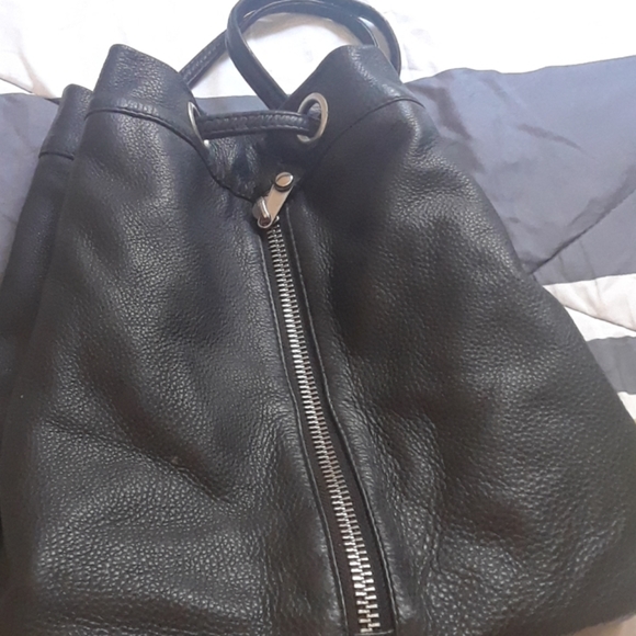 Purse - Picture 2 of 3